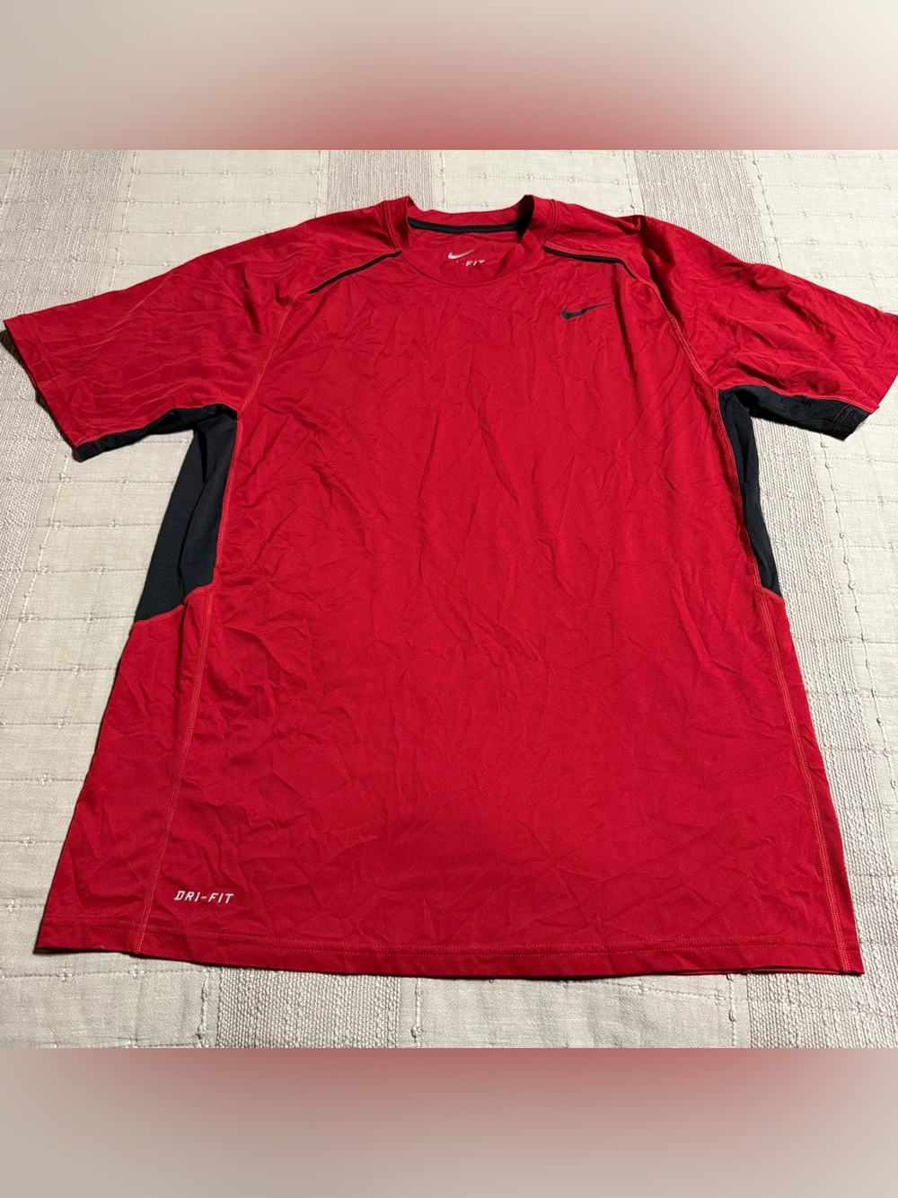 Nike Dri-FIT Men's Red/Black Moisture Wicking Crew Neck T-Shirt Size Large